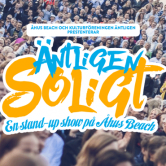 Äntligen Soligt – Stand-up show på Åhus Beach
